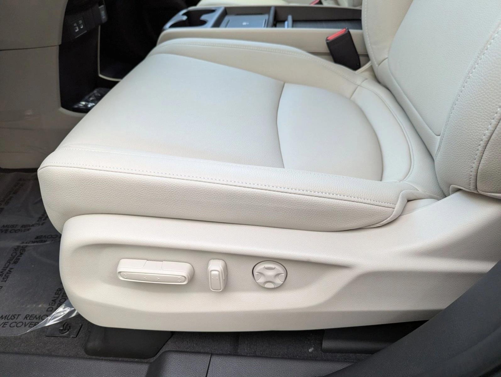 2026 Honda Odyssey EX-L photo 4
