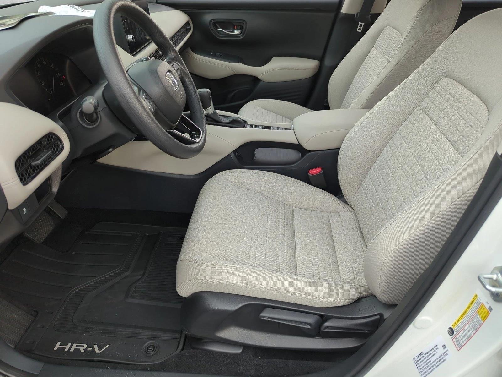 2026 Honda HR-V LX - Photo 15