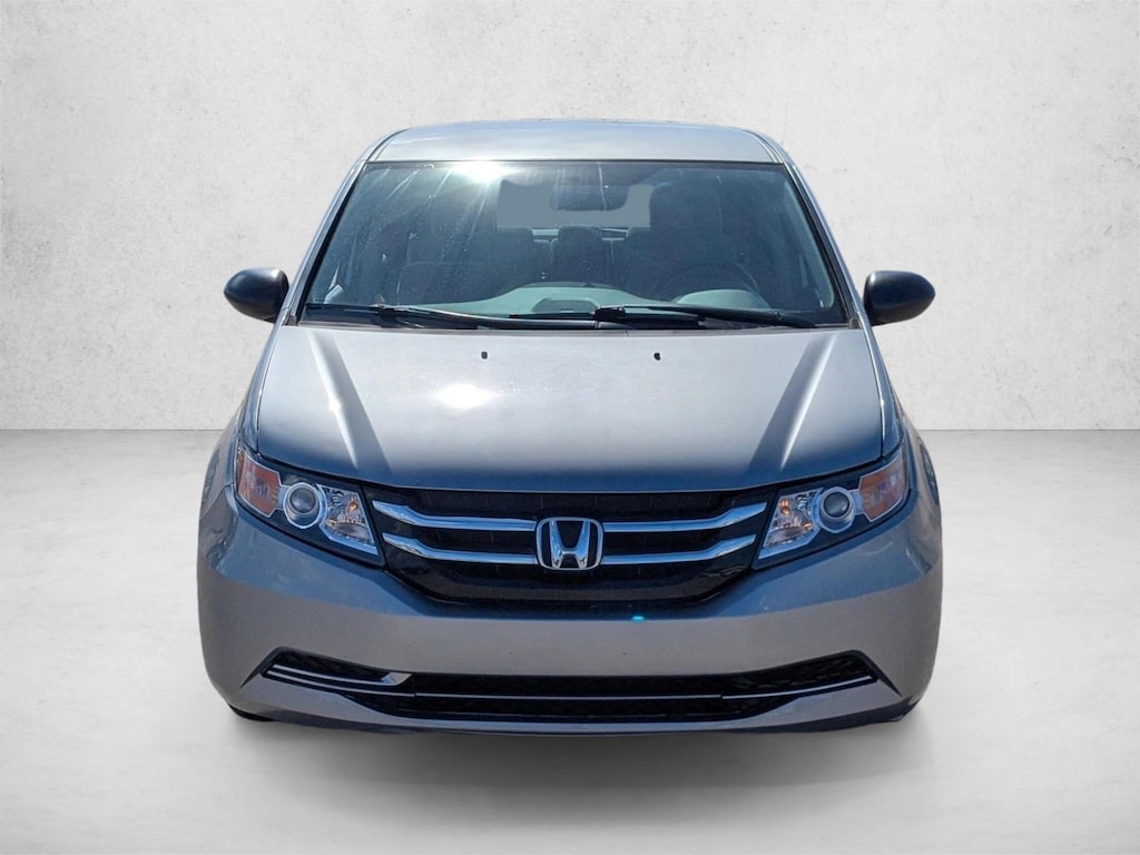 Used 2016 Honda Odyssey LX Van Passenger Van