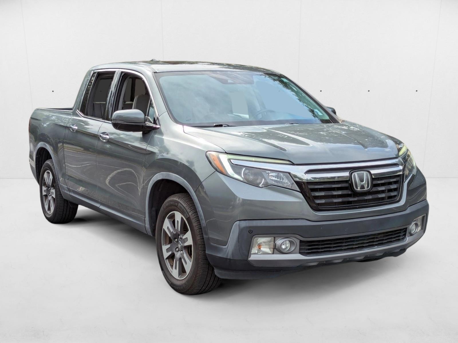 2018 Honda Ridgeline RTL-E photo 3