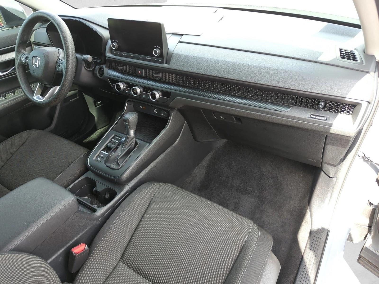 2024 Honda CR-V LX - Photo 20