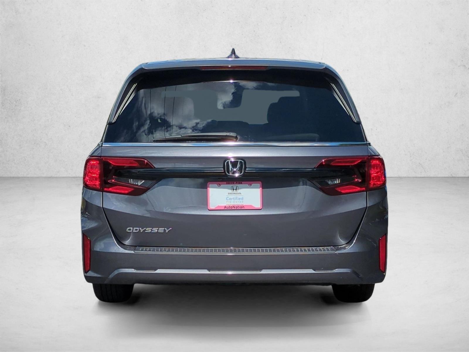 2026 Honda Odyssey EX-L - Photo 7