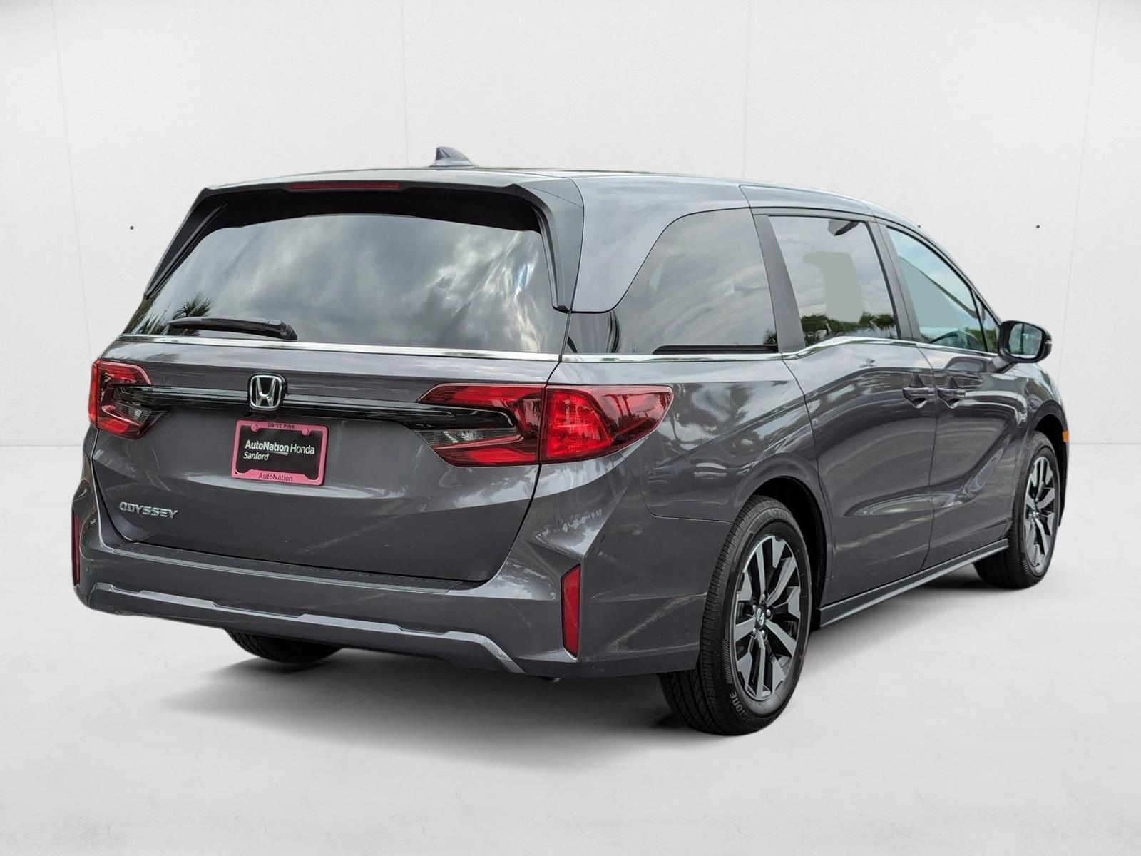 2026 Honda Odyssey EX-L photo 2