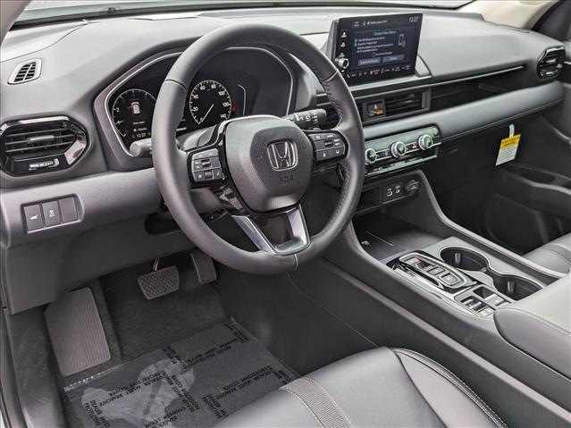 2025 Honda Pilot EX-L photo 2