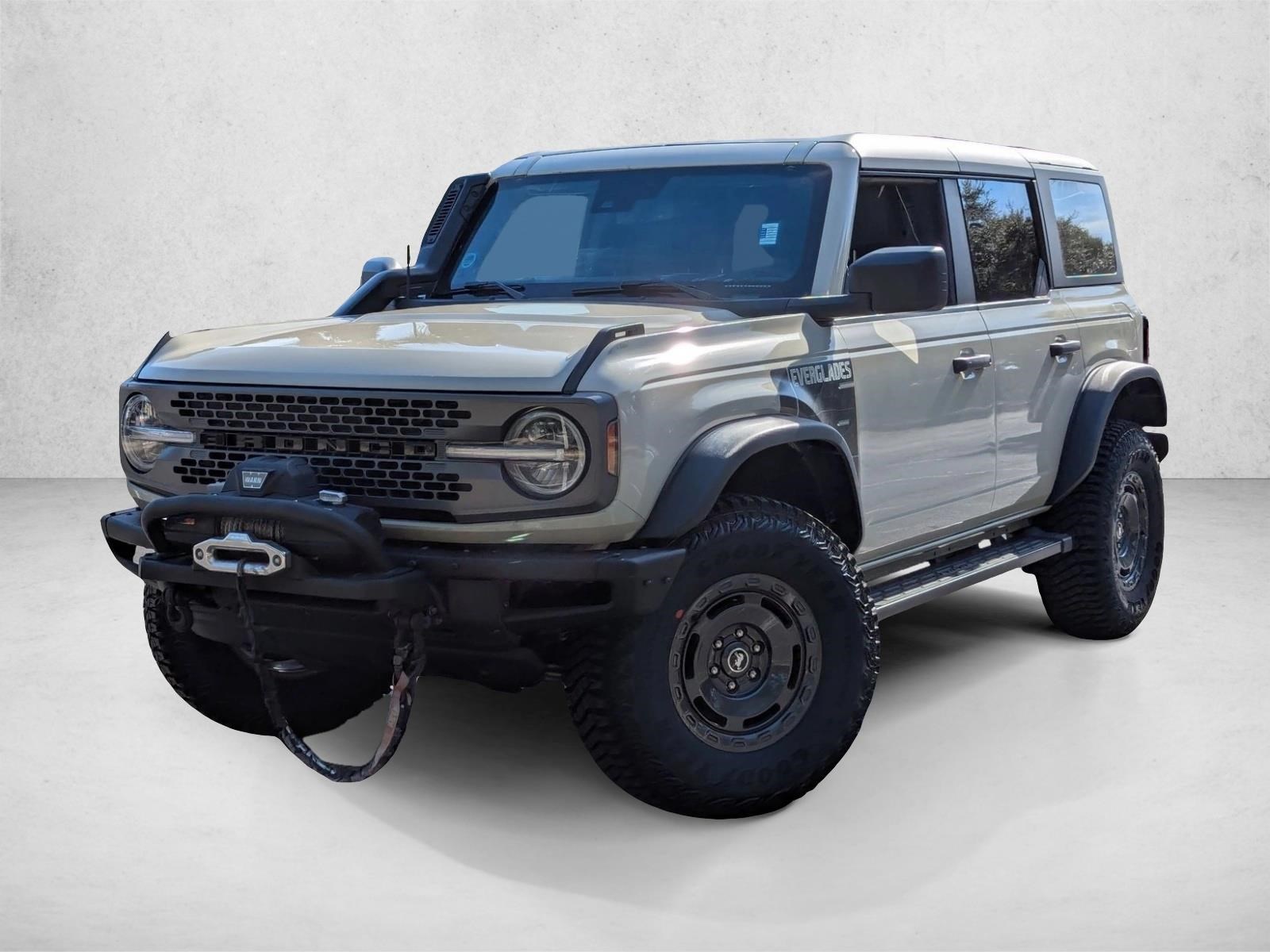 2022 Ford Bronco 4-Door Everglades's photo