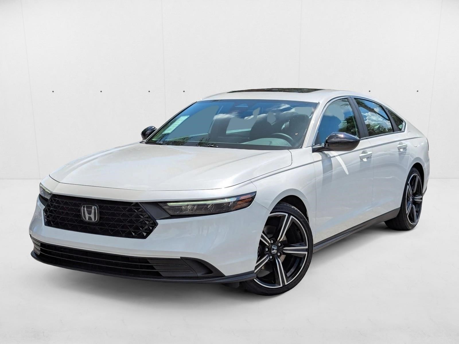 2025 Honda Accord Hybrid Sport's photo