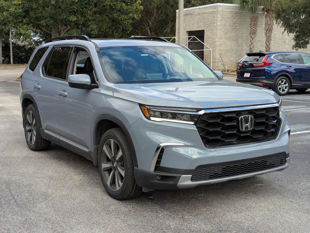 Used 2023 Honda Pilot Touring SUV