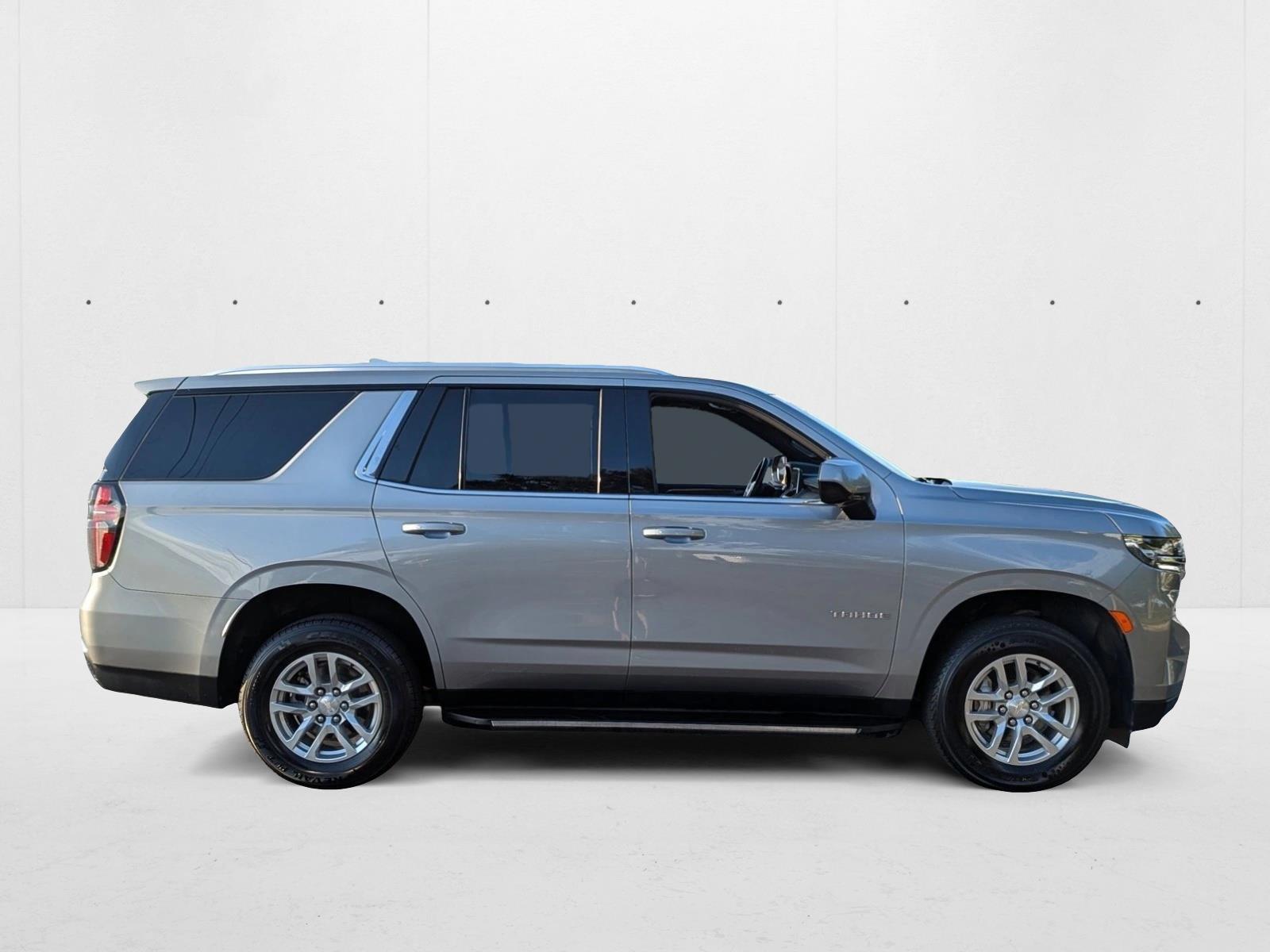 2023 Chevrolet Tahoe LT photo 4