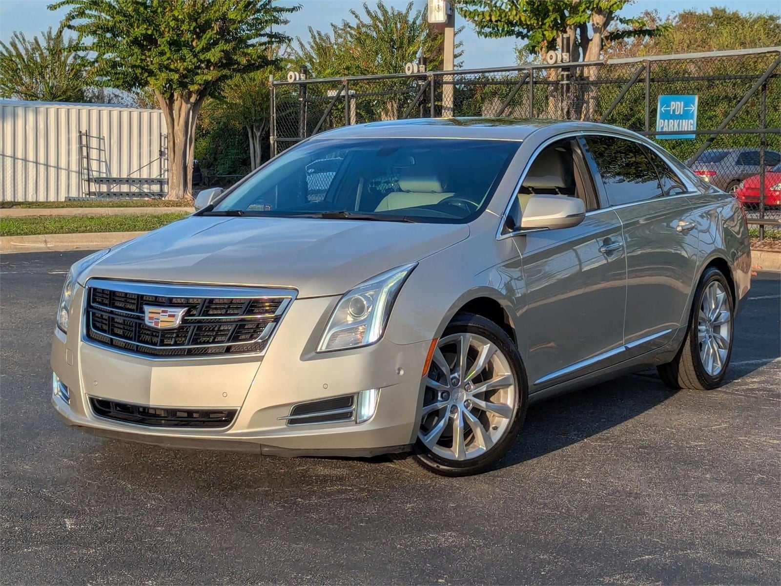 2016 Cadillac XTS Luxury Collection