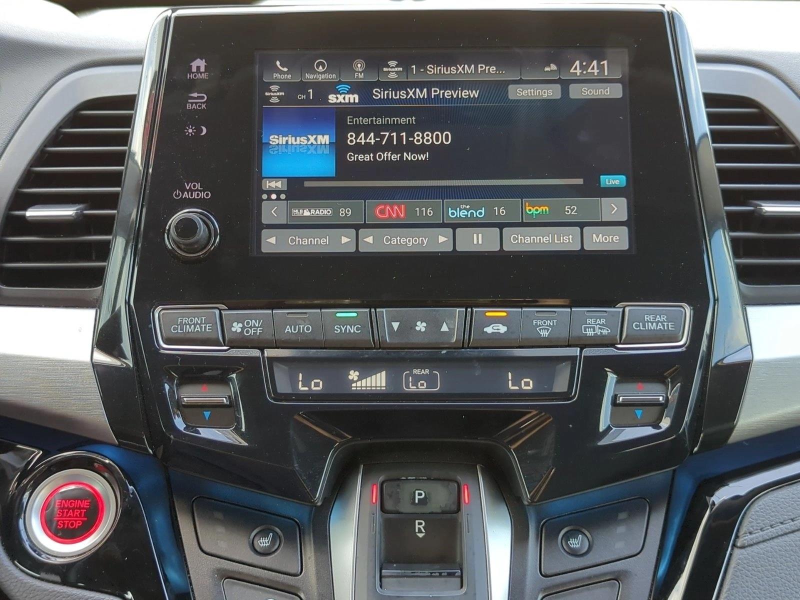 2022 Honda Odyssey Touring - Photo 14