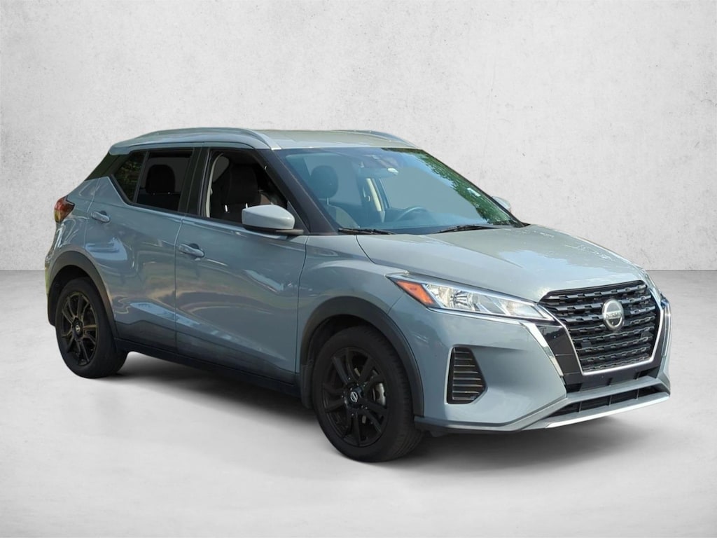 Used 2021 Nissan Kicks SV SUV