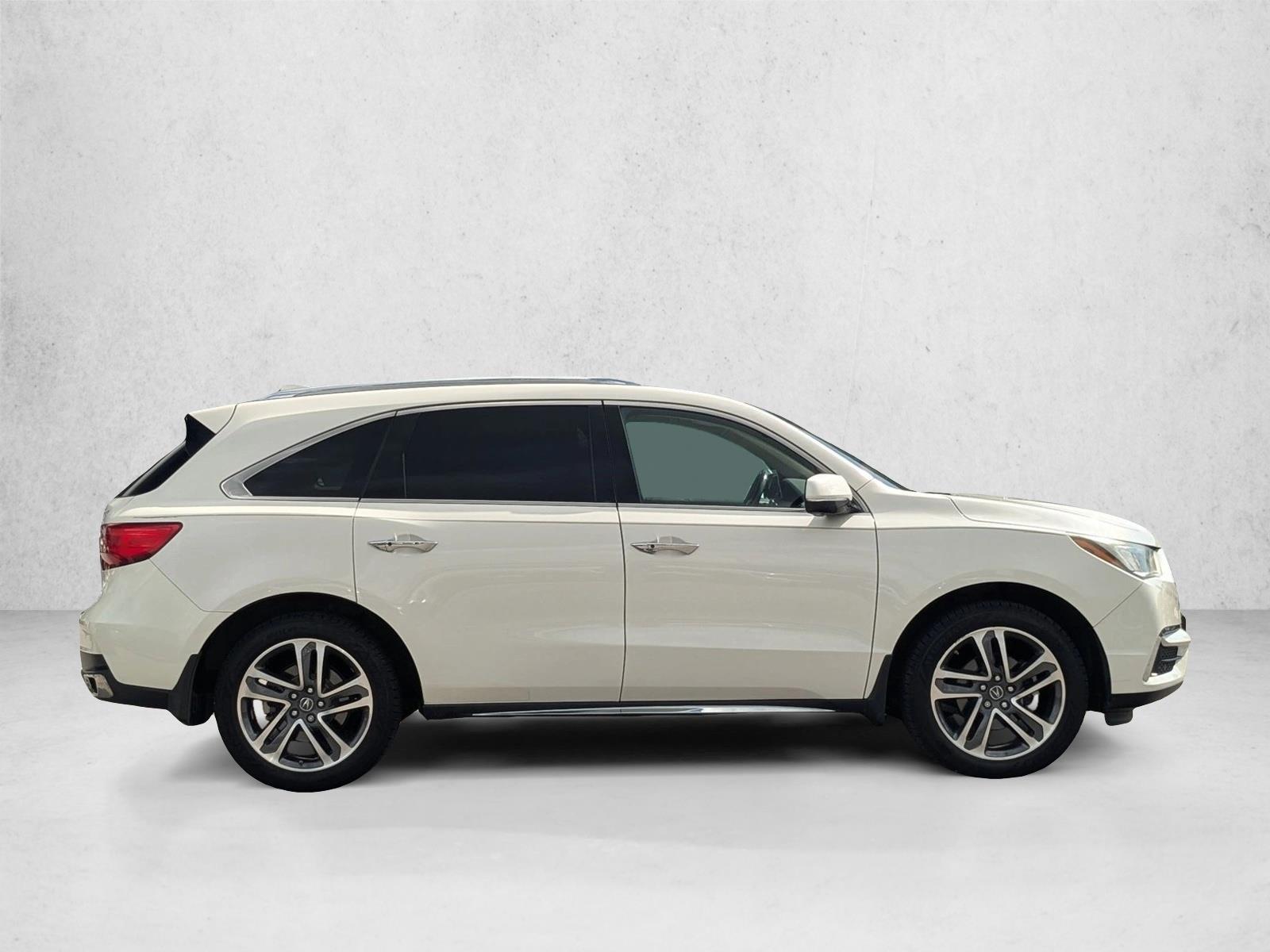2017 Acura MDX Advance photo 3