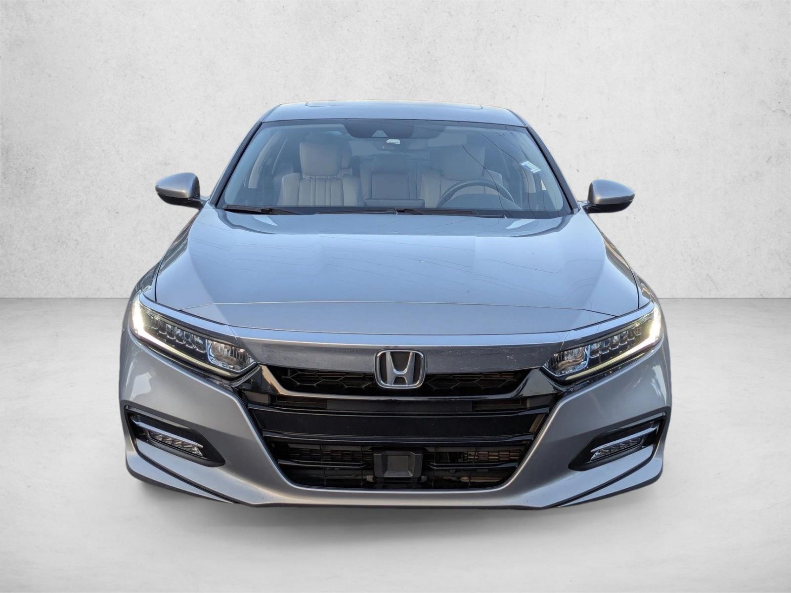 2019 Honda Accord Hybrid EX-L photo 2