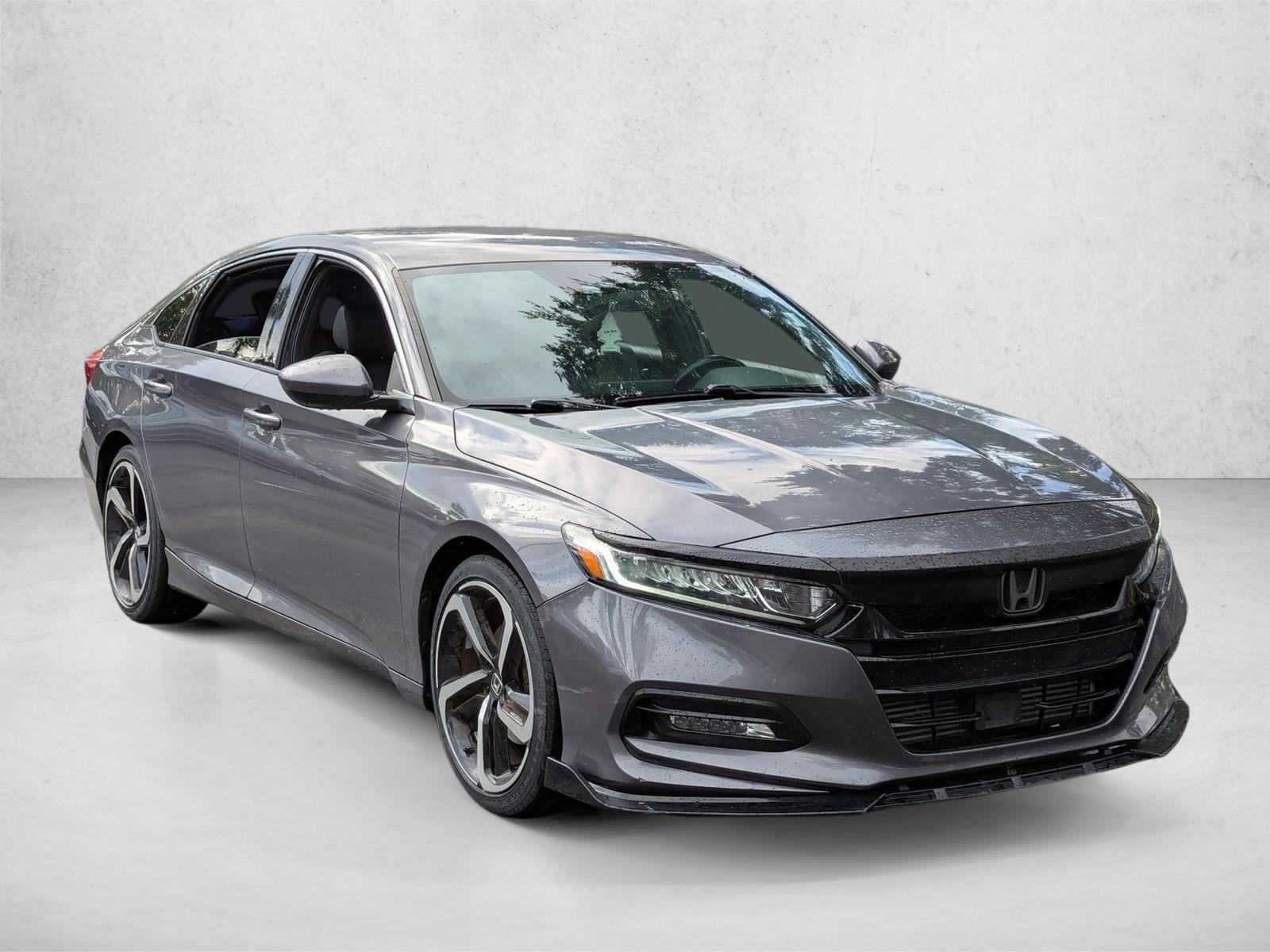 2018 Honda Accord Sport photo 3
