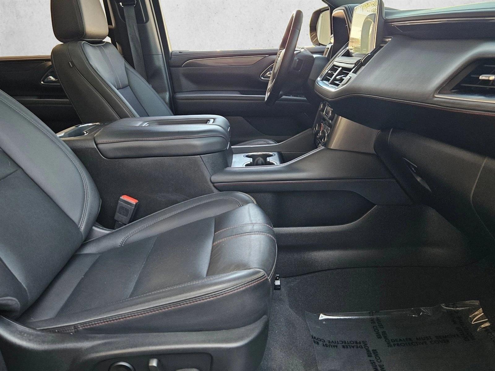 2023 Chevrolet Suburban RST - Photo 24