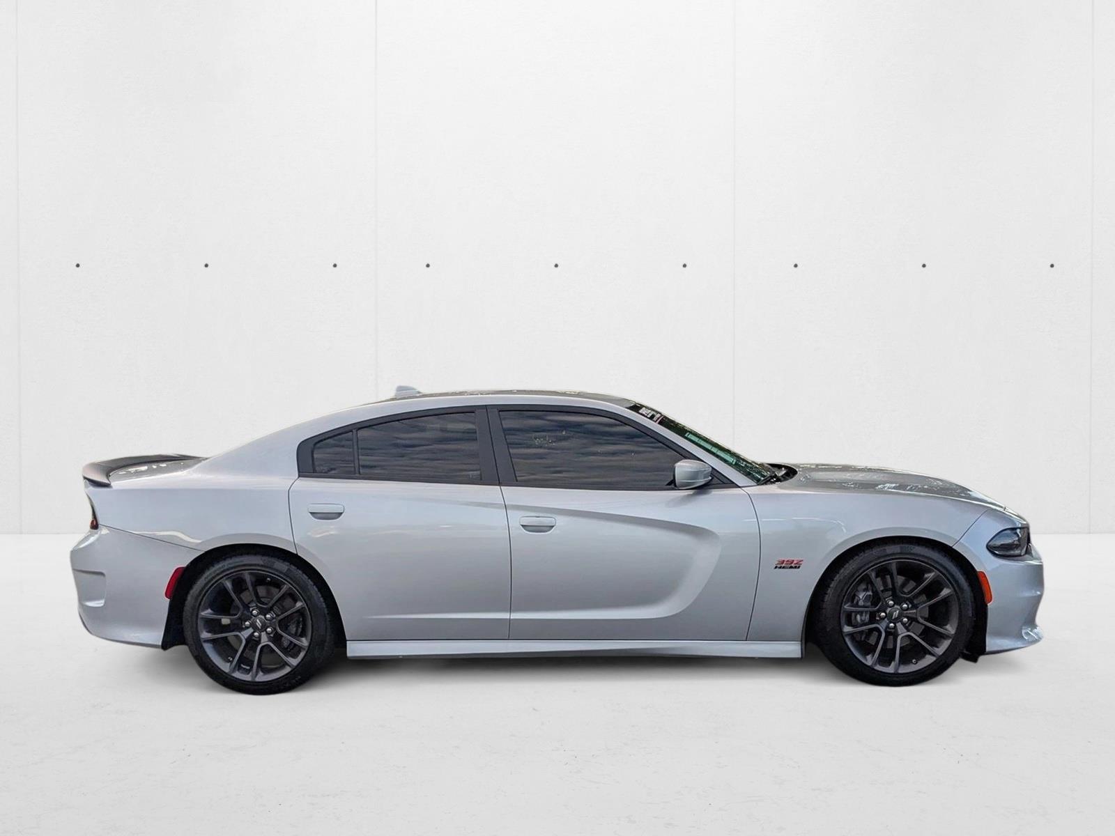 2021 Dodge Charger Scat Pack photo 3