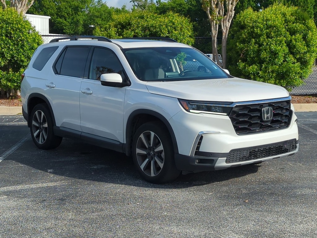 Certified 2024 Honda Pilot Touring SUV