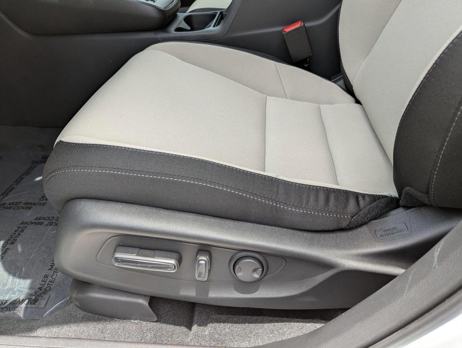2026 Honda CR-V EX photo 4
