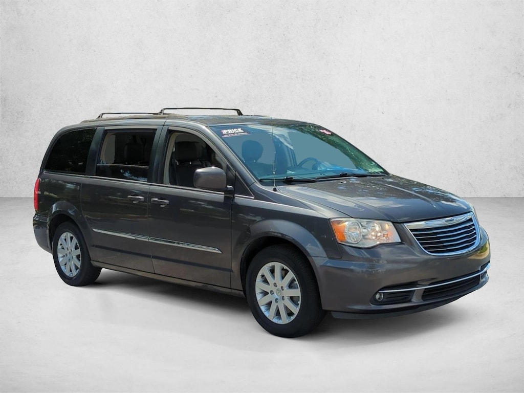 Used 2016 Chrysler Town & Country Touring Van LWB Passenger Van