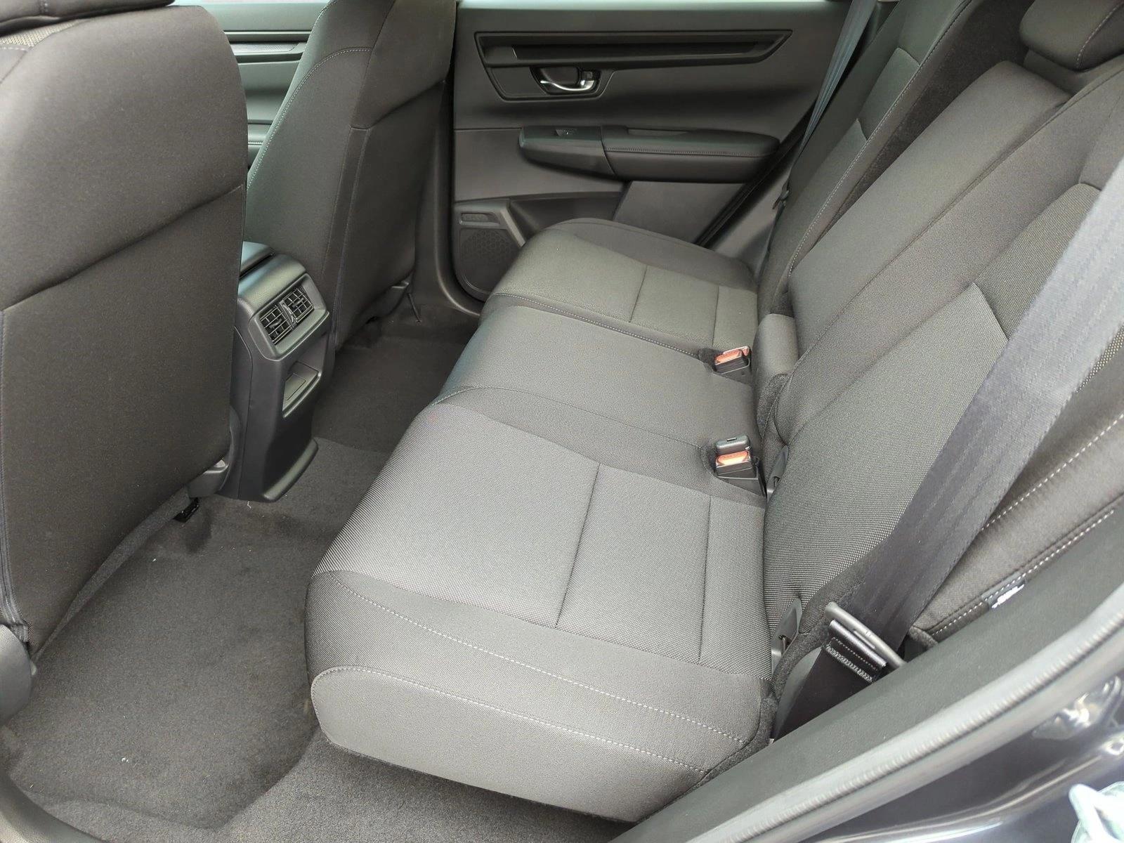 2026 Honda CR-V LX - Photo 15