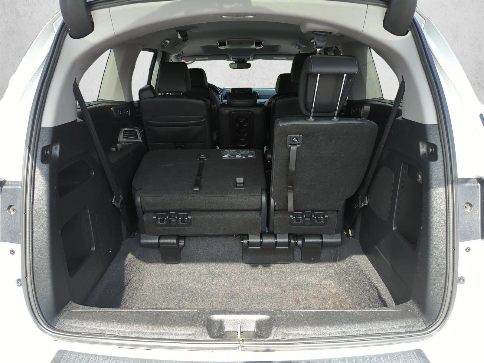 2022 Honda Odyssey Touring - Photo 6