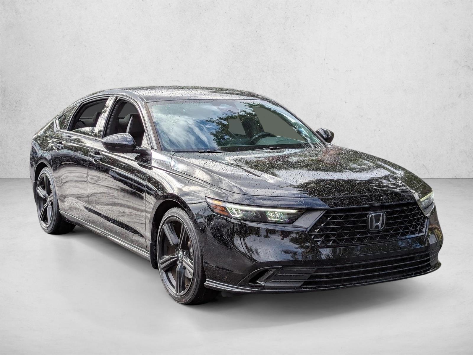 2023 Honda Accord Hybrid Sport-L photo 3