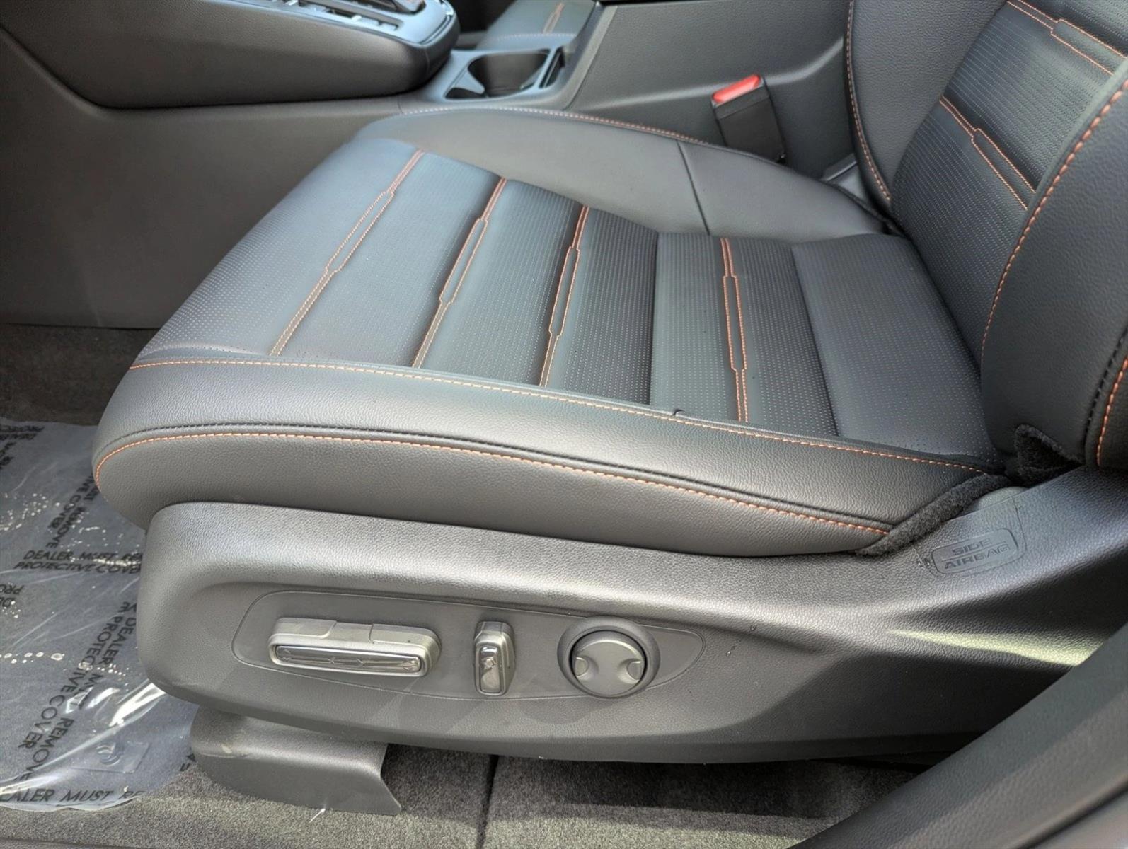 2026 Honda CR-V Hybrid Sport-L photo 4