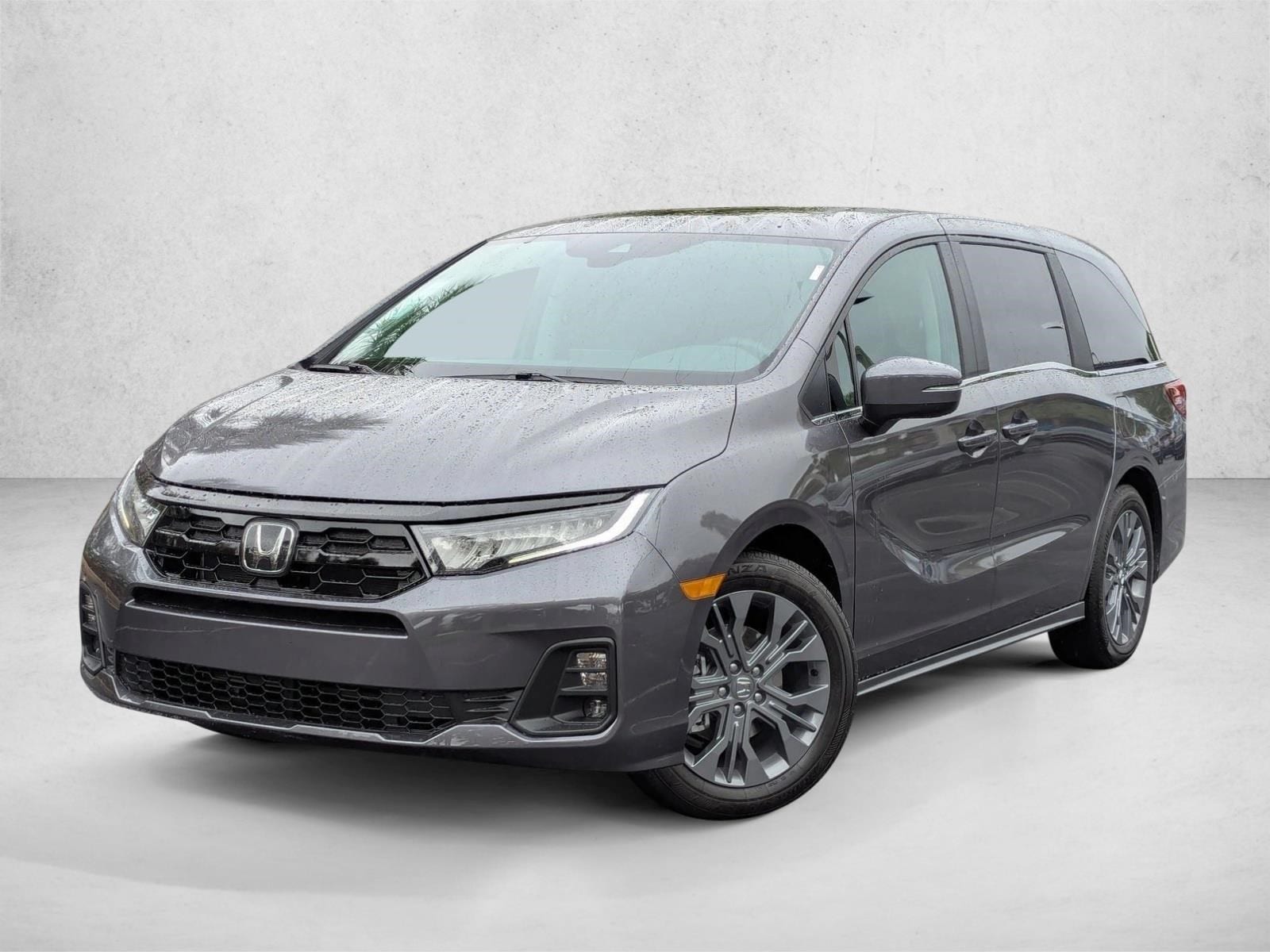 2026 Honda Odyssey Touring's photo