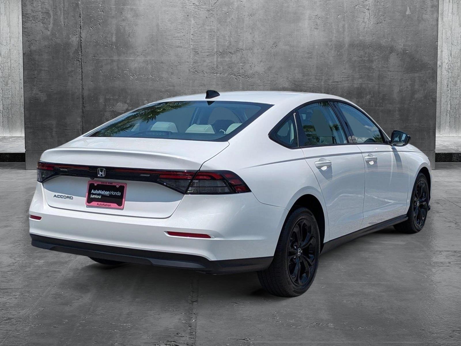 2025 Honda Accord SE photo 2