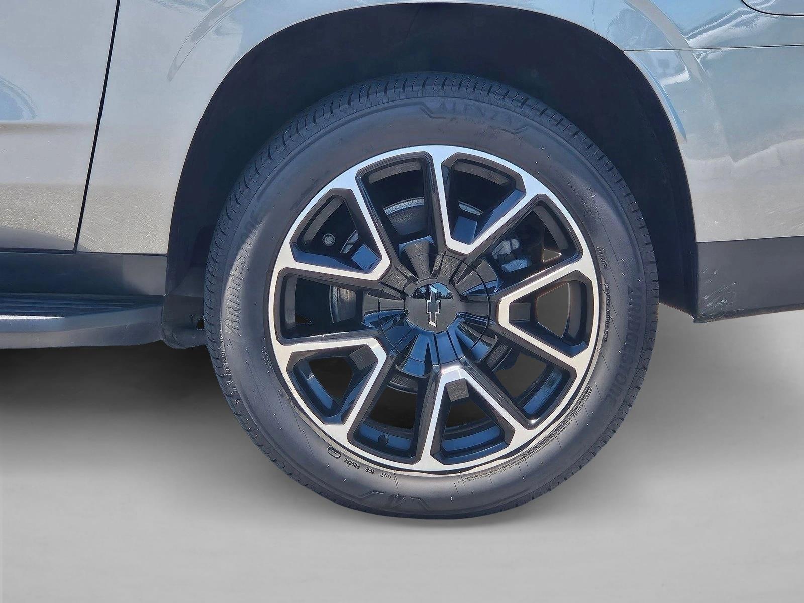 2023 Chevrolet Suburban RST - Photo 26