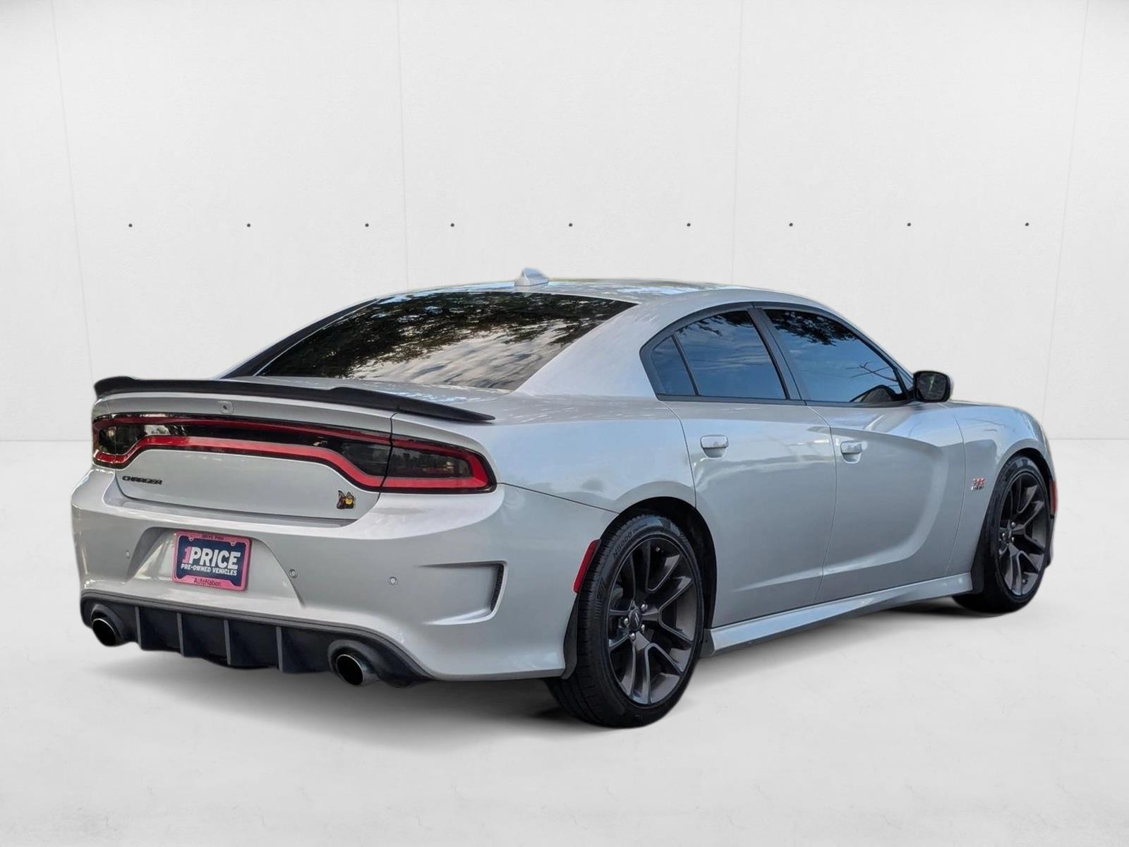 2021 Dodge Charger Scat Pack photo 4