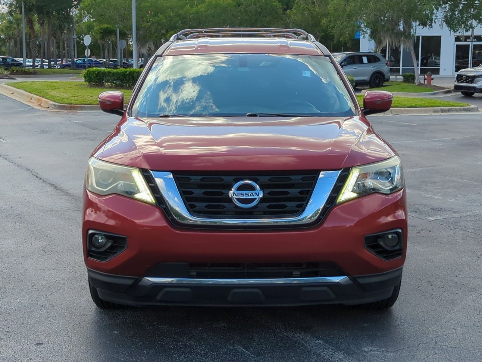 Used 2017 Nissan Pathfinder SV with VIN 5N1DR2MN2HC669966 for sale in Sanford, FL