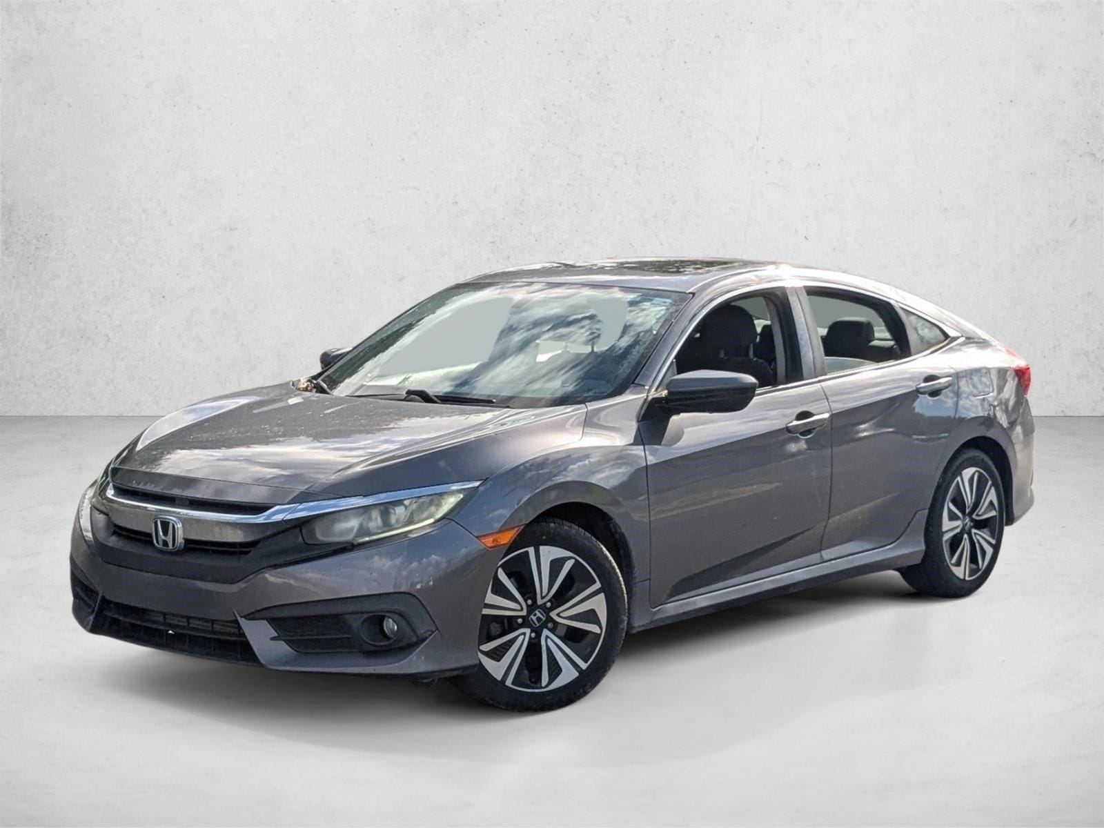 2016 Honda Civic EX-T's photo