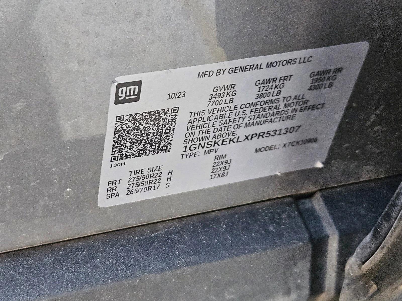 2023 Chevrolet Suburban RST - Photo 27