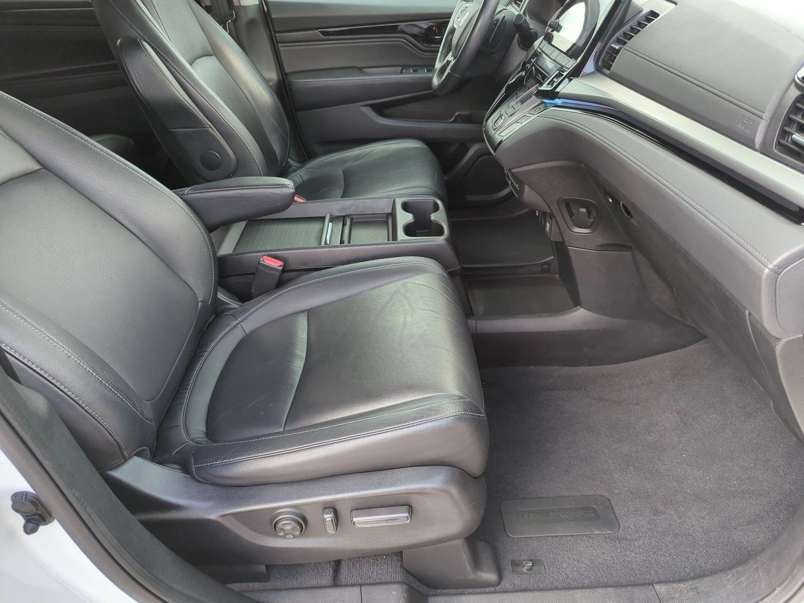 2022 Honda Odyssey Touring - Photo 23