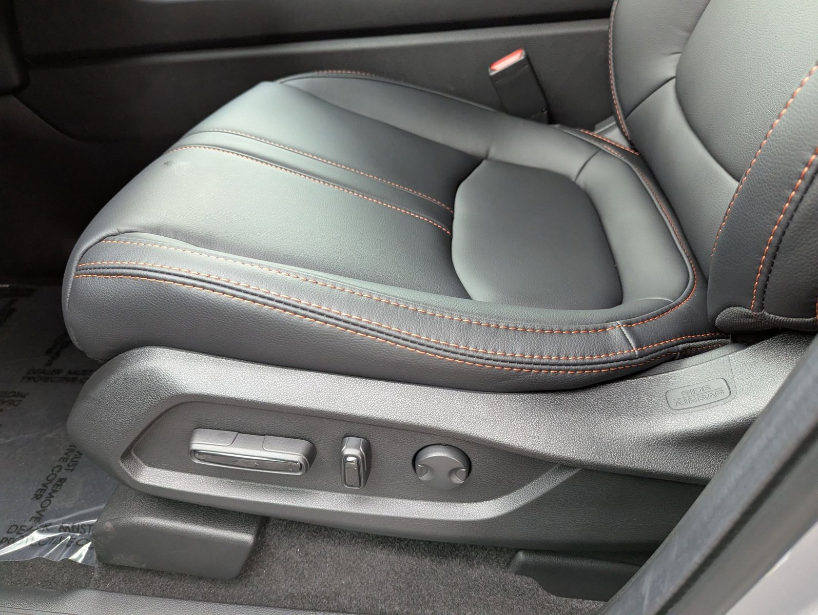 2025 Honda Pilot TrailSport photo 4