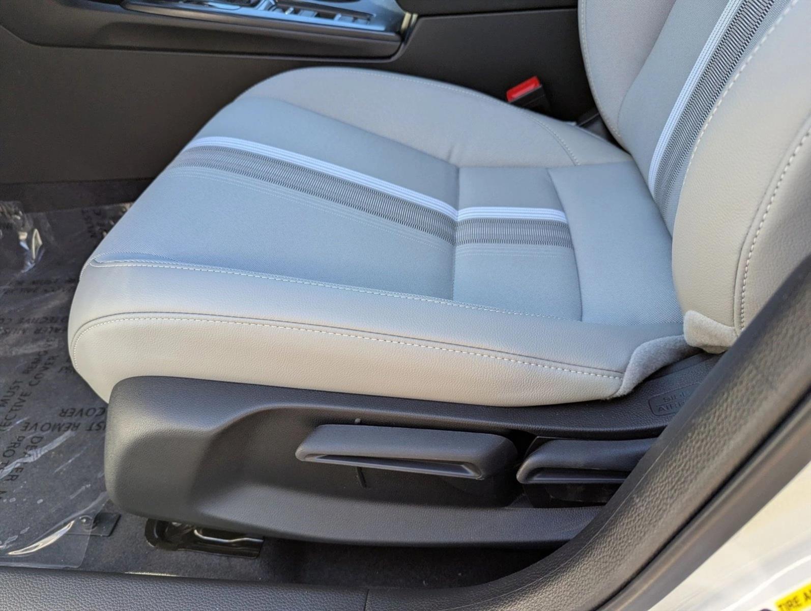 2026 Honda Civic Hybrid Sport photo 4