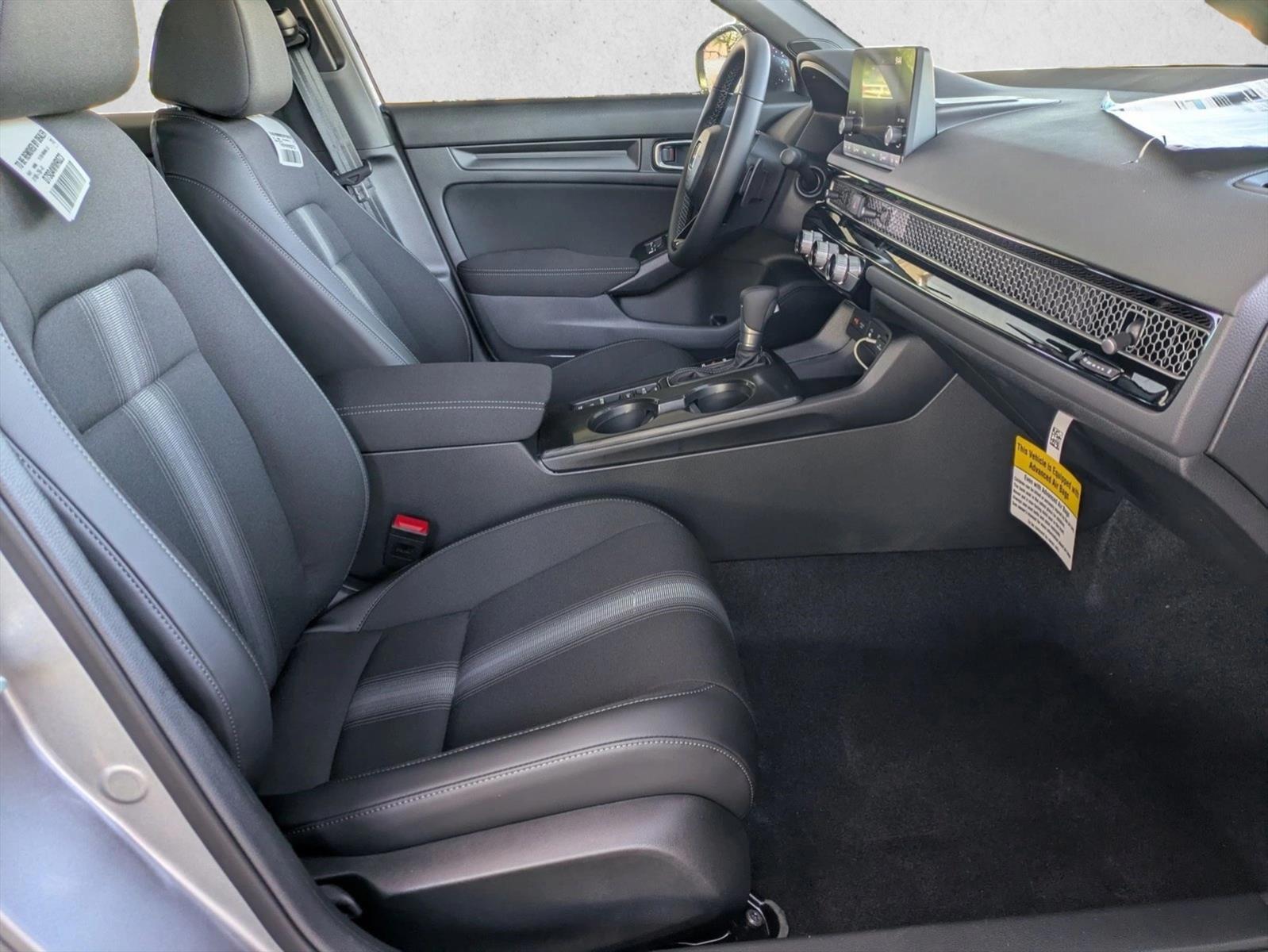 2026 Honda Civic Hatchback Sport - Photo 16