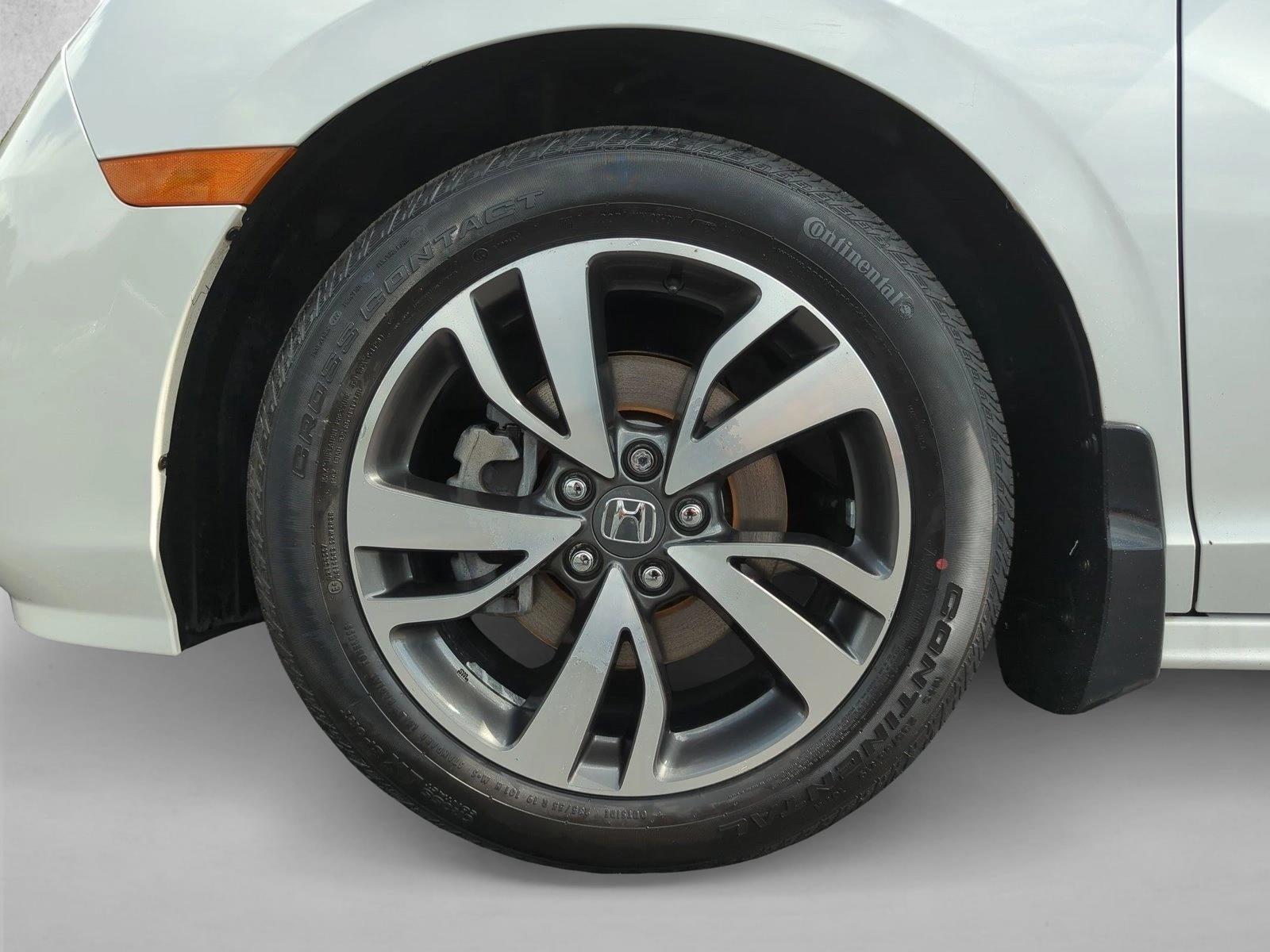 2022 Honda Odyssey Touring - Photo 26