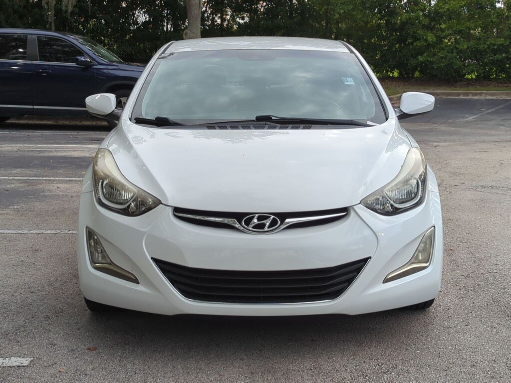Used 2015 Hyundai Elantra SE Sedan