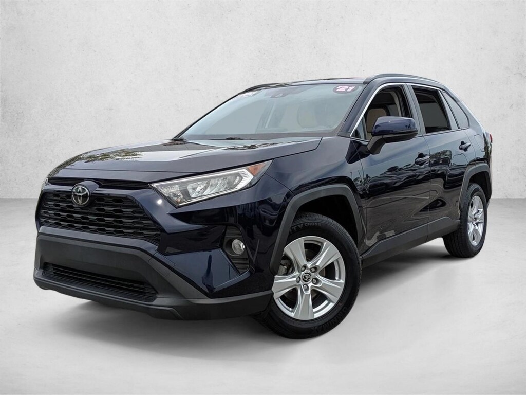 Used 2021 Toyota RAV4 XLE SUV