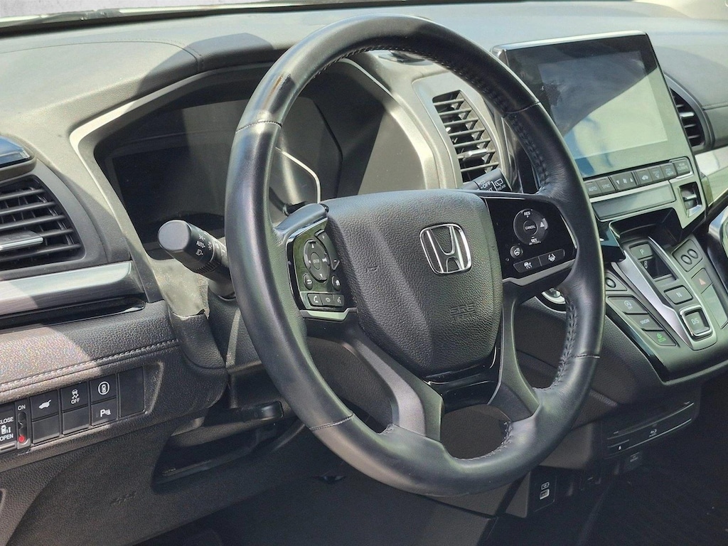 Used 2022 Honda Odyssey Elite Van