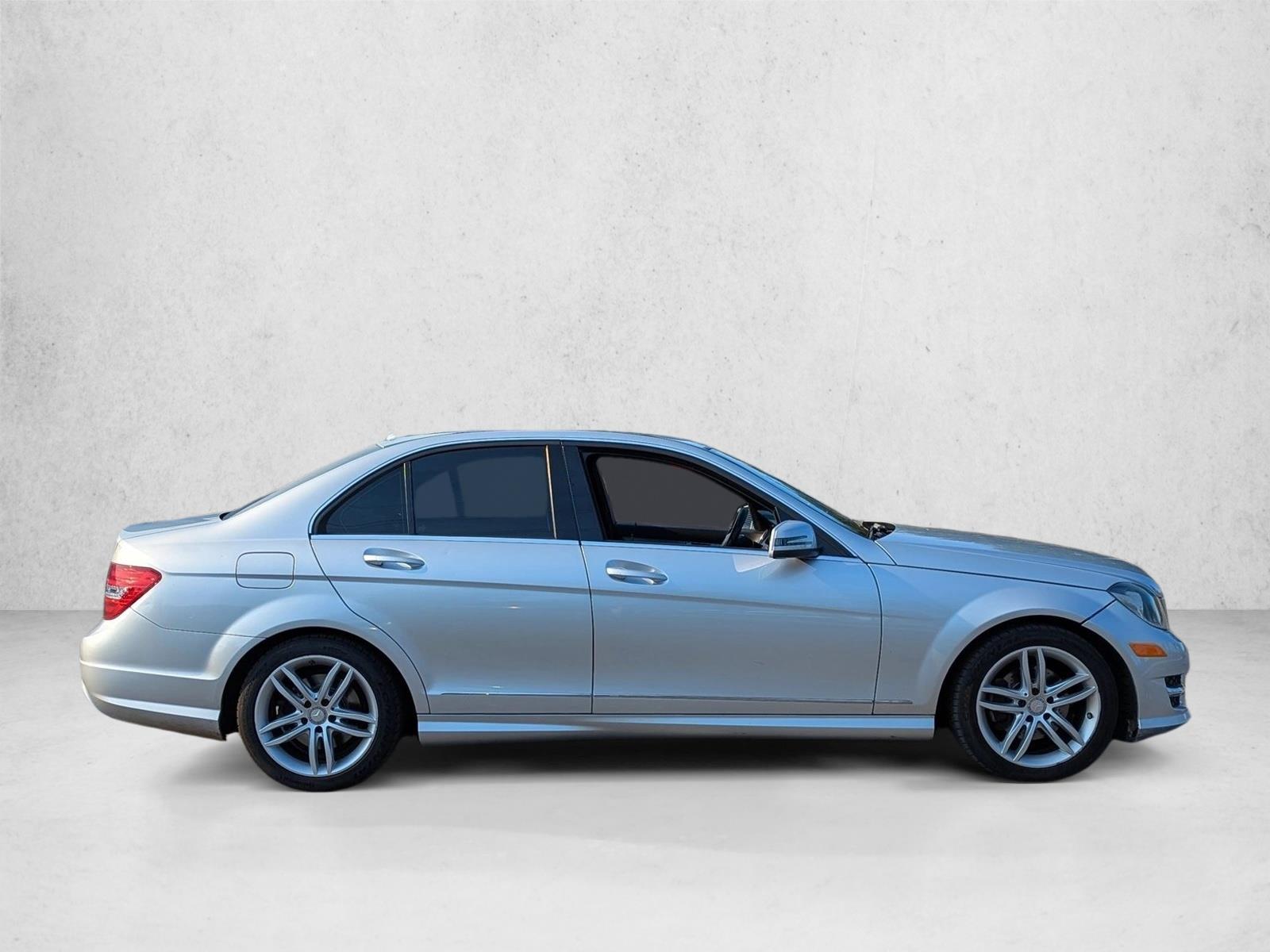 2014 Mercedes Benz C 250 Sport Sedan photo 4