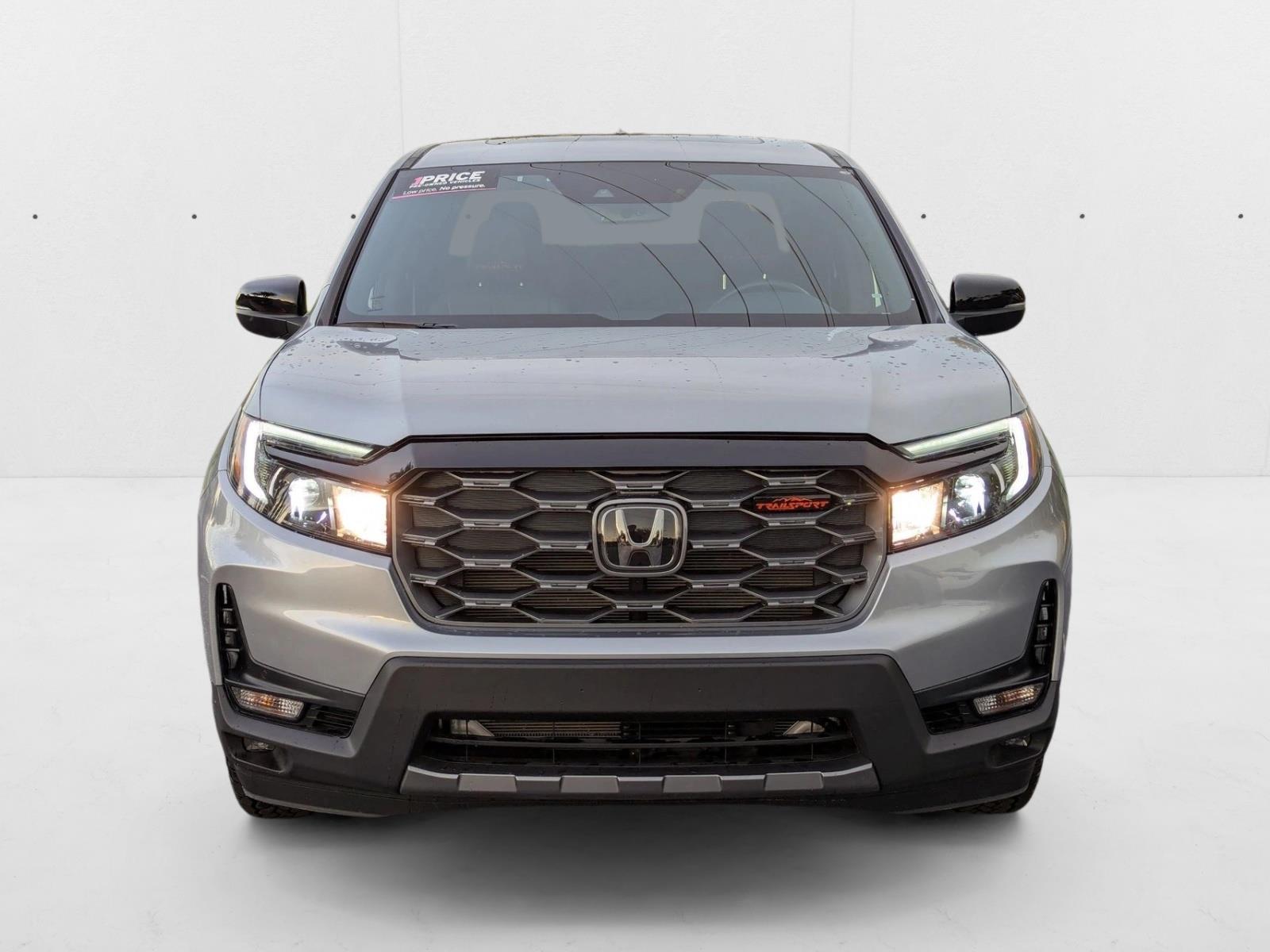 2025 Honda Ridgeline TrailSport photo 2