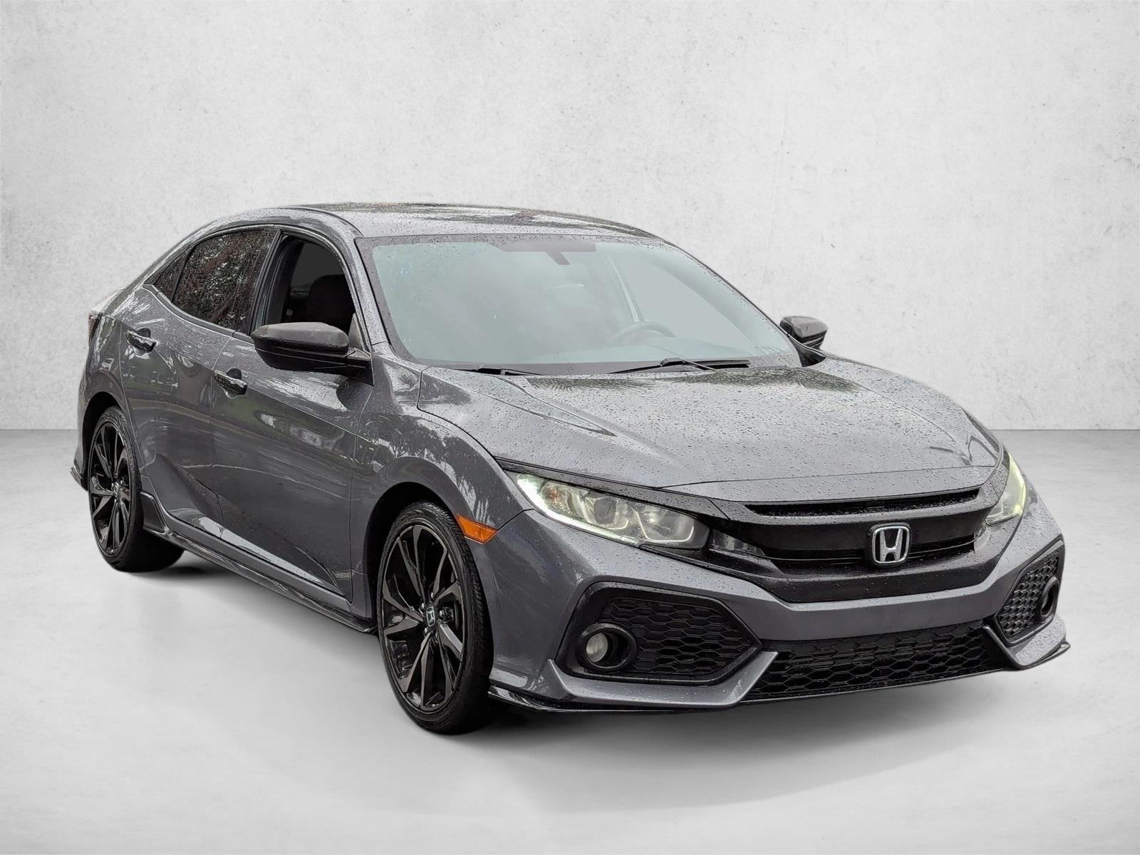2018 Honda Civic Sport Hatchback photo 3
