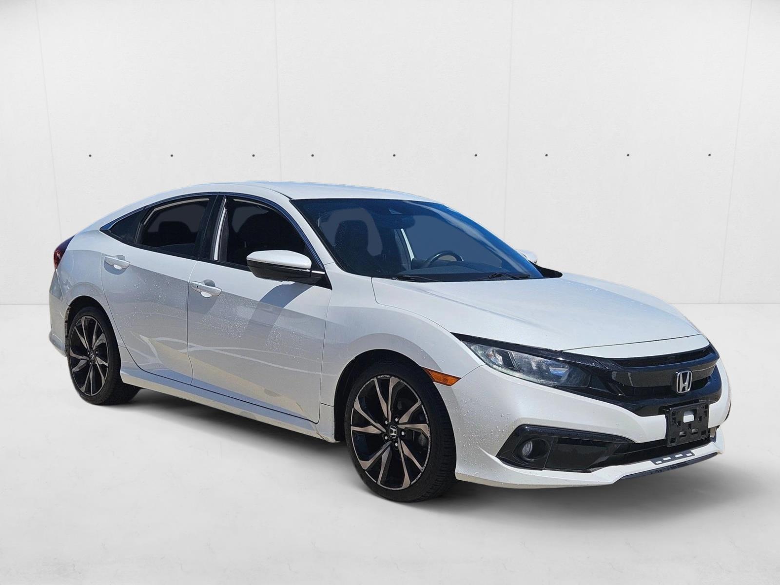 2019 Honda Civic Sport photo 3