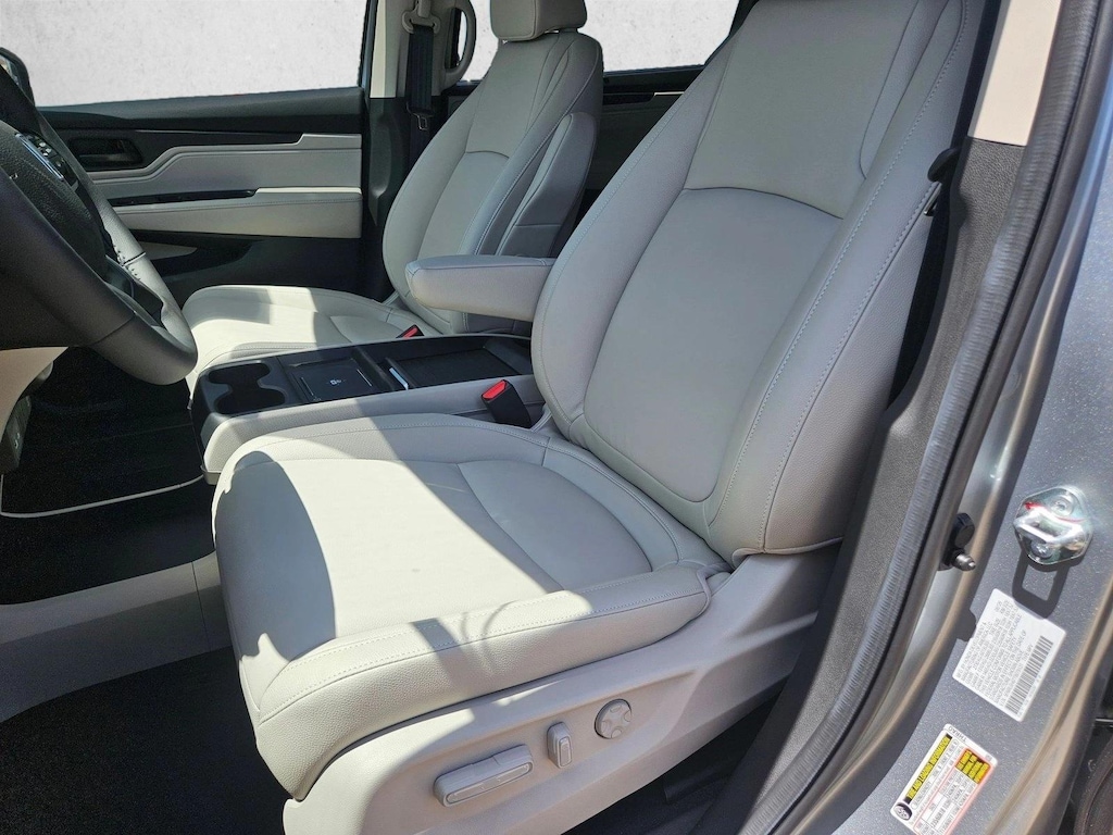 New 2026 Honda Odyssey EX-L Van Passenger