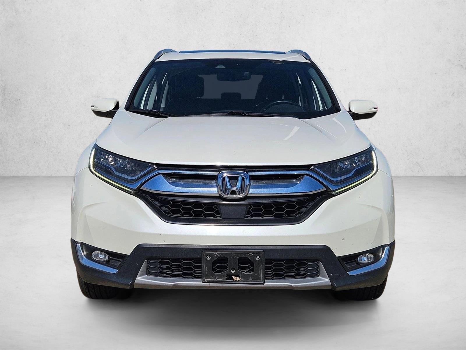 2018 Honda CR-V Touring photo 2