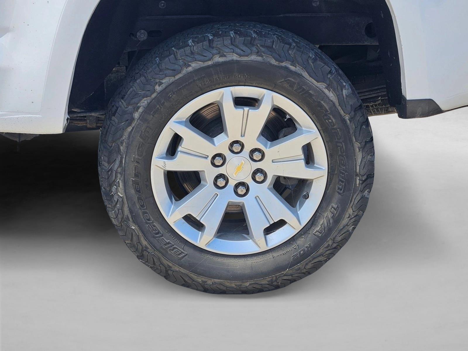 2021 Chevrolet Colorado LT - Photo 14
