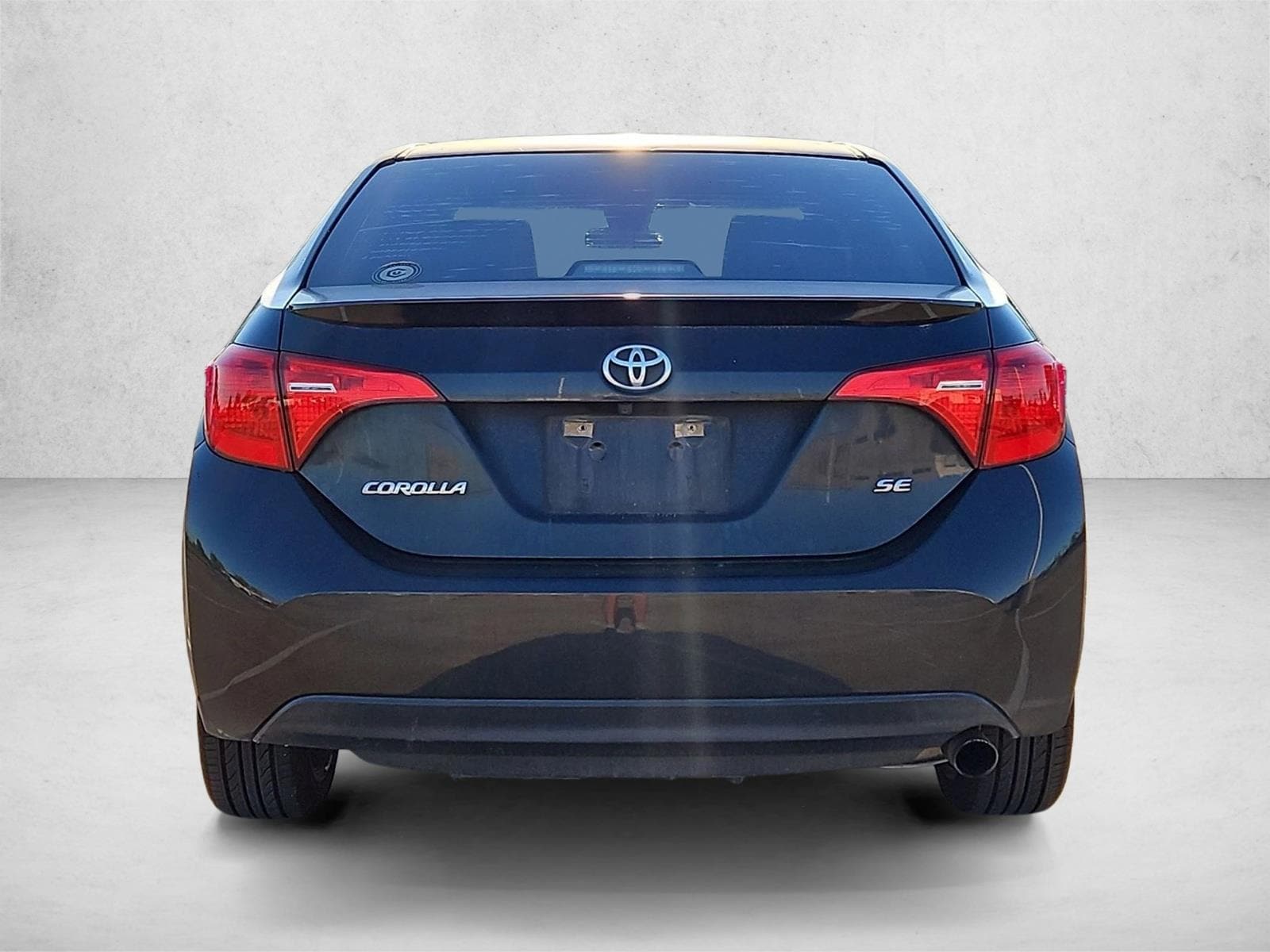 Used 2017 Toyota Corolla SE with VIN 5YFBURHE4HP575933 for sale in Corpus Christi, TX